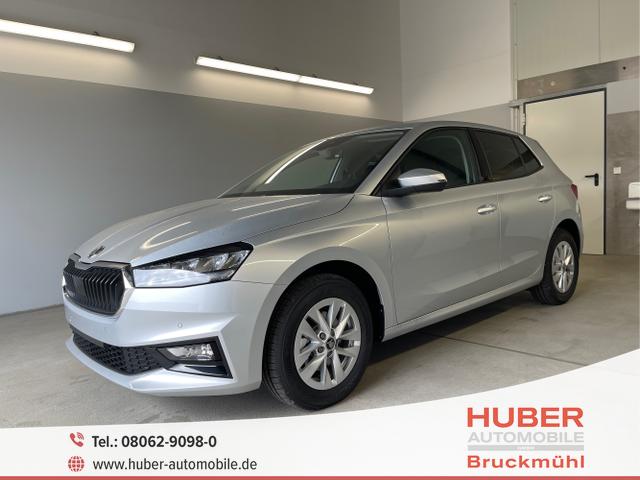 Skoda Fabia - Selection 115PS DSG Alu+AHK+Kessy+Kamera+GV5+Sitzheiz