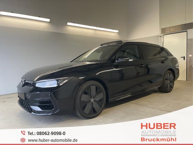 Volkswagen Passat Variant - R-Line 265PS 4M Stdhz+Leder+AHK+DCC+Pano+Harman+Alu19+IQ.Drive+Black+HUD