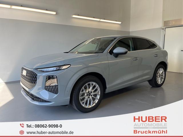 Audi Q3 - Sportback NEU TFSI quattro Tech+AHK+LEDPlus+ACC+Kamera+Alu18+Volllack