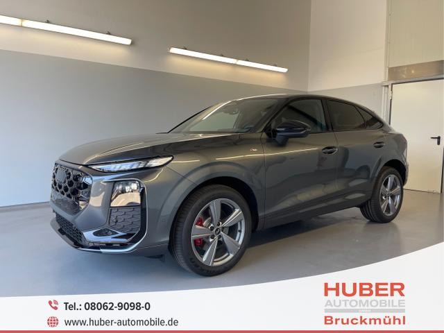 Audi Q3 - Sportback NEU TFSI quattro S line TechPro+Matrix+AHK+Alu19+KlimaPlus+ExtSchwarz+DCC