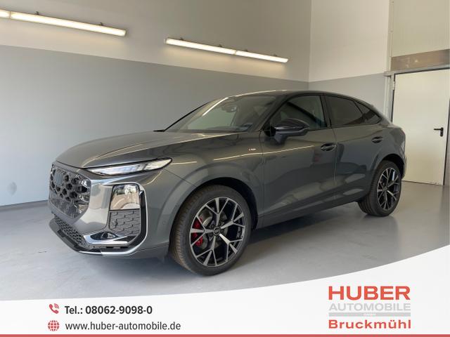 Audi Q3 - Sportback NEU TFSI 265 PS quattro S line Pano+TechPro+Matrix+AHK+HUD+Alu20+KlimaPlus+DCC+SONOS