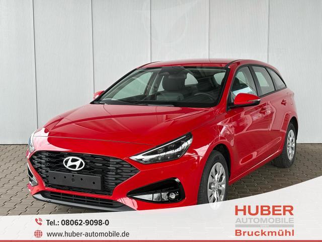 Hyundai i30 - WG Comfort 1.5 GDI 6MT / LED Navi PDC V.+H./ Kamera Kurvenlicht Carplay Nebel