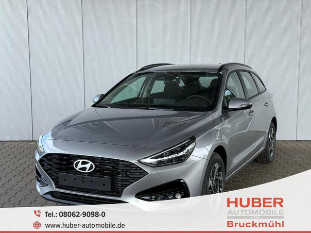 Hyundai i30 Kombi - GO 1.5 DPI / Sitz + Lenkradh./ LED Navi Tempomat Alu16 PDC V.&H.m.Kamera