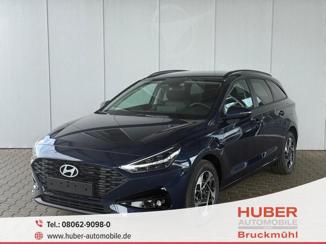 Hyundai i30 Kombi - Comfort+1.5 GDI 6MT / Navi PDC V.&H. Kamera LED Carplay Sitz & Lenkr.Heiz.