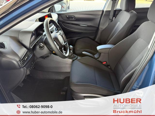 Hyundai i20 - 1.2MPi 5MT Emotion / Navi PDC-Kamera Sitz & Lenkr.Heiz./ LED m.Kurvenl. Klimaautom./ ALU16