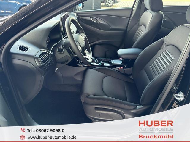 Hyundai i30 - Comfort Plus 1.0 TGDI DCT/ ACC / PDC V.&H.Kamera Keyless Sitz & Lenkr.Heiz./ LED Alu 17