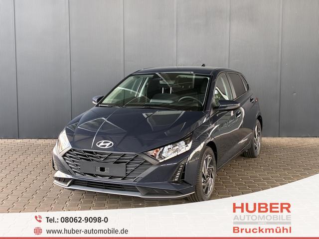 Hyundai i20 - Pure 1.2 MPI / Navi PDC Hinten + Kamera Abgedunkelte Scheiben Tempomat Alu 16"