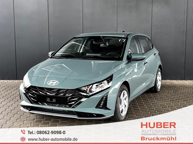 Hyundai i20 - Trend 1.0 T-GDi 90PS 6MT / Navi Tempomat PDC H. mit Kamera
