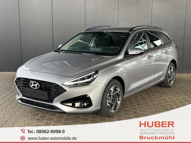 Hyundai i30 Kombi - Comfort Line 1.6 T-GDI 2WD 7-DCT AT / Tempomat Kamera PDC vorne + hinten Sitz Lenkradheizung LED Alu 16''
