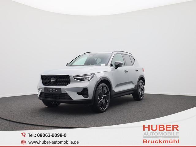 Volvo XC40 - 2.0 Black Edition Plus B4 Mild-Hybrid 197PS Automatik elektr. PanoDach R&uuml;ckf.Kamera PDC v+h ACC el.Heckklappe Harman/Kardon-Sound Klimaautomatik Sitzheizung Lenkradheizung Apple CarPlay Android Auto 20-LM