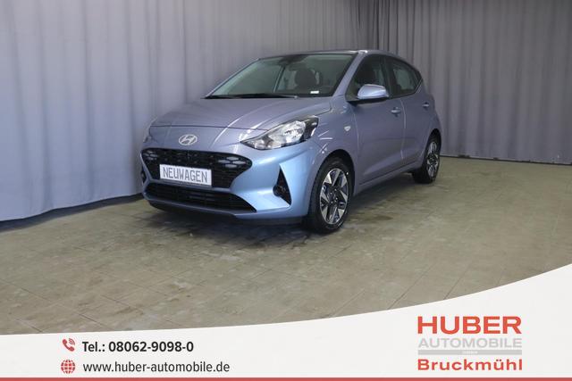 Hyundai i10 - Comfort 1.2 5MT 62kW (84 PS) Radio mit DAB, Apple CarPlay & Android Auto, Rückfahrkamera, 15" Leichtmetallfelgen, Tempolimitassistent, Spursicherheit, Sicherheit vorne, Fernlichtassistent, uvm.