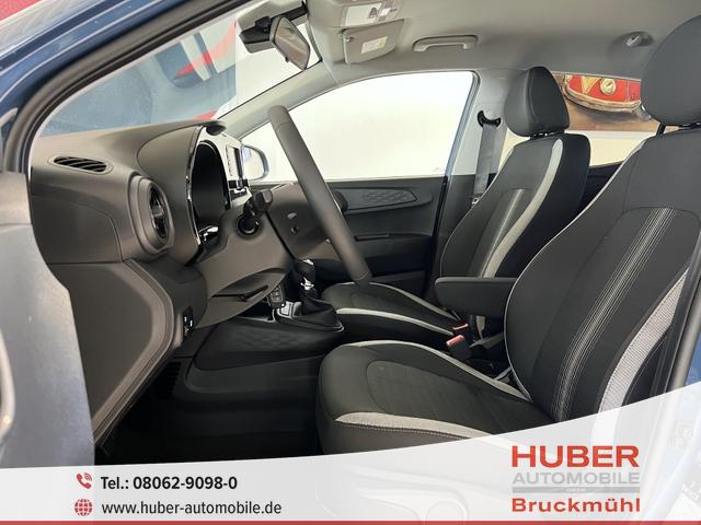 Hyundai i10 - GO+ 1.2 MT 58 kW (79 PS) Klimaautomatik, Navigationssystem, Apple CarPlay & Android Auto, Sitzheizung, Lenkradheizung, Einparkhilfe hinten, Rückfahrkamera, Privacy Glass, 15" Leichtmetallfelgen, uvm.