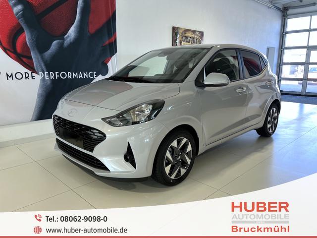 Hyundai i10 - GO+ 1.0 MT 46 kW (63 PS) 5 Jahre Herstellergarantie, Klimaautomatik, Navigationssystem, Apple CarPlay & Android Auto, Sitzheizung, Lenkradheizung, Einparkhilfe hinten, Rückfahrkamera, Privacy Glass, 15" Leichtmetallfelgen, uvm.