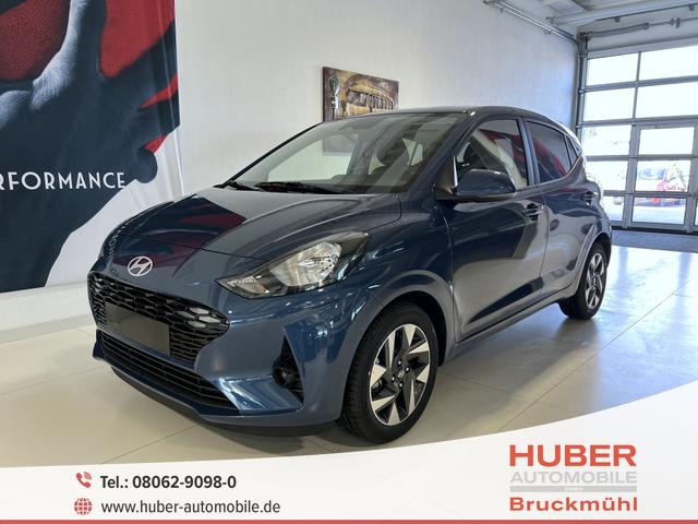 Hyundai i10 - GO+ 1.0 MT 46 kW (63 PS) 5 Jahre Herstellergarantie, Klimaautomatik, Navigationssystem, Apple CarPlay & Android Auto, Sitzheizung, Lenkradheizung, Einparkhilfe hinten, Rückfahrkamera, Privacy Glass, 15" Leichtmetallfelgen, uvm.