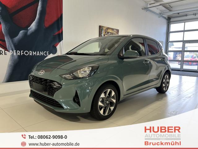 Hyundai i10 - GO+ 1.2 MT 58 kW (79 PS) 5 Jahre Herstellergarantie, Klimaautomatik, Navigationssystem, Apple CarPlay & Android Auto, Sitzheizung, Lenkradheizung, Einparkhilfe hinten, Rückfahrkamera, Privacy Glass, 15" Leichtmetallfelgen, uvm.