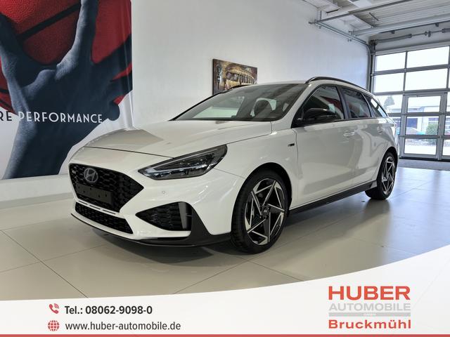 Hyundai i30 - N Line 1.5 T-GDI 48V 7DCT 103 kW / 140 PS Adaptiver Tempomat, Toter-Winkel-Assistent, 2-Zonen Klimaautomatik, Lenkradheizung, Sitzheizung, Navigationssystem, Radio DAB, Apple CarPlay, Android Auto, Induktionsladen, 18" Leichtmetallfelgen, uvm.