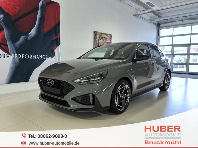 Hyundai i30 - N Line 1.5 T-GDI DCT 48V 103 kW (140 PS) Adaptiver Tempomat, Toter-Winkel-Assistent, N-Line Sitzpaket, 2-Zonen-Klimaautomatik, Lenkradheizung, Sitzheizung, Navigationssystem, Apple Carplay, Android Auto, LED-Scheinwerfer, 18 Zoll Leichtmetallfelgen, uvm.