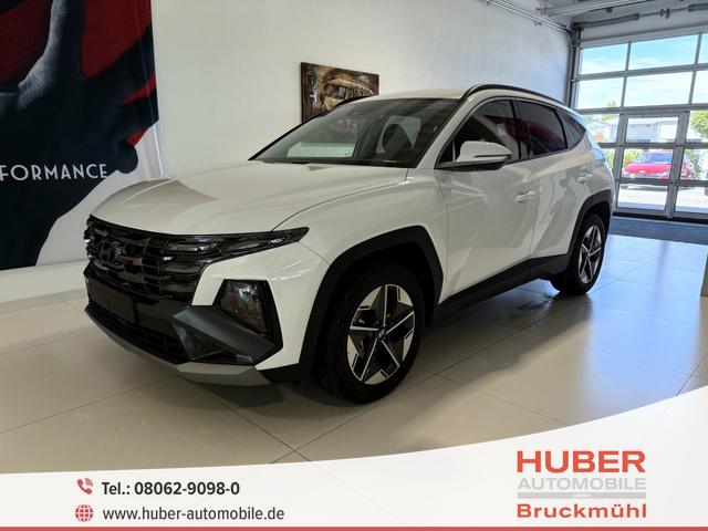 Hyundai TUCSON - GO 1.6 T-GDI 48V 2WD DCT 117 kW (160 PS) Lenkradheizung, Sitzheizung, 2-Zonen-Klimaautomatik, Navigationssystem, Android Auto, Apple CarPlay, Induktive Ladestation, Radio, DAB, Smart-Key, Privacy Glass, Rückfahrkamera, 18 Zoll Leichtmetallfelgen, uvm.