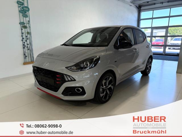 Hyundai i10 - N Line 1.0 T-GDI 66 kW (90 PS) Interieur-Paket, Lenkradheizung, Sitzheizung, Klimaautomatik, Radio, DAB, Apple CarPlay, Android Auto, Navigationssystem, Rückfahrkamera, Verkehrszeichenerkennung, Tempomat, 16 Zoll Leichtmetallfelgen, uvm.
