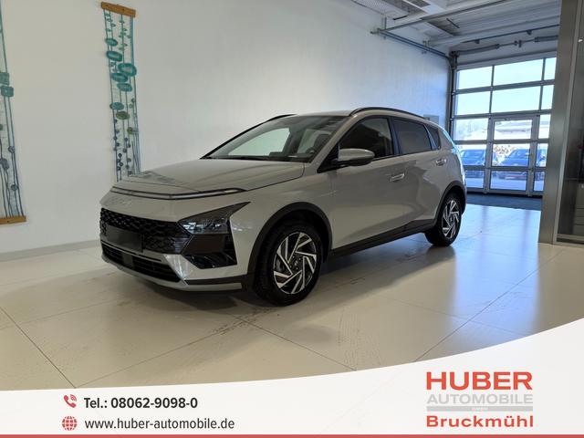 Hyundai BAYON - GO+ 1.0 T-GDI DCT 74 kW (101 PS) Toter-Winkel-Assistent, Induktive Ladestation, Comfort-Paket, Lenkradheizung, Sitzheizung, DAB, Android Auto, Apple CarPlay, Navigationssystem, LED-Scheinwerfer, Einparkhilfe, R&uuml;ckfahrkamera, uvm.