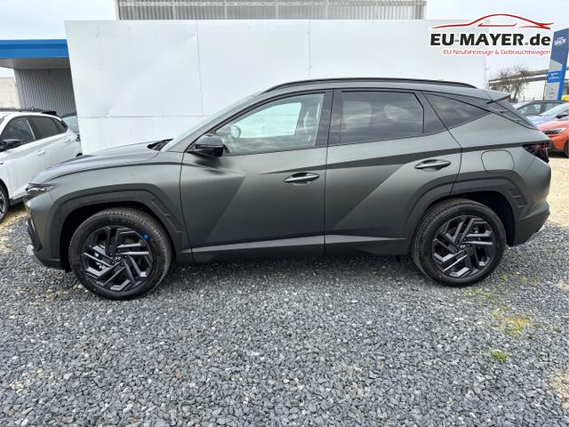 Hyundai / TUCSON FACELIFT / Wei&szlig; / / / 