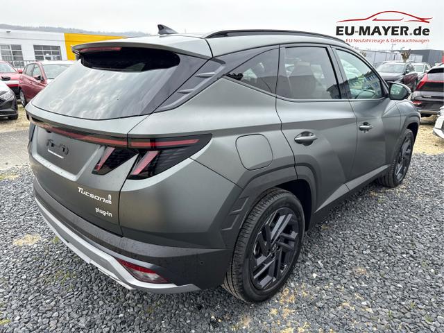 Hyundai / TUCSON FACELIFT / Wei&szlig; / / / 