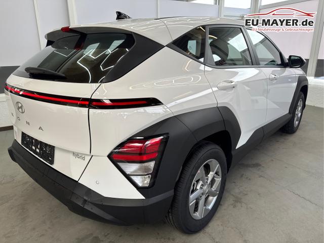 Hyundai / KONA / Wei&szlig; / / / DCT ACC NAVI RFK Smart Key