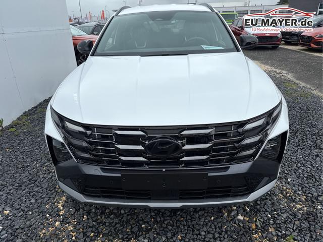 Hyundai / TUCSON FACELIFT / Wei&szlig; / / / 