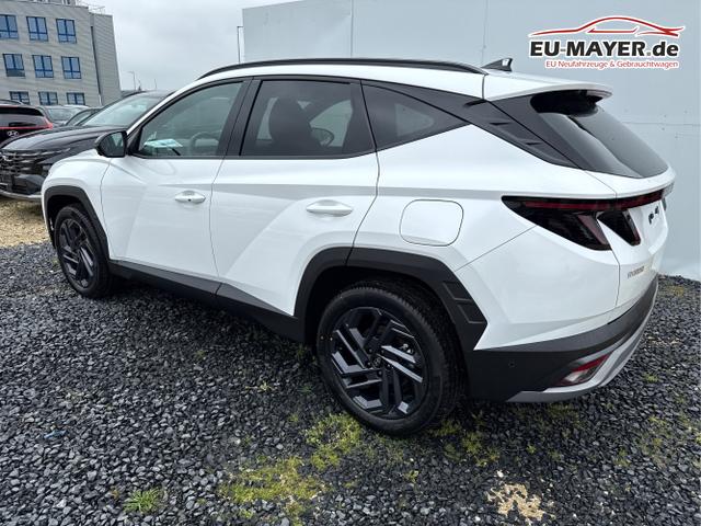 Hyundai / TUCSON FACELIFT / Wei&szlig; / / / 