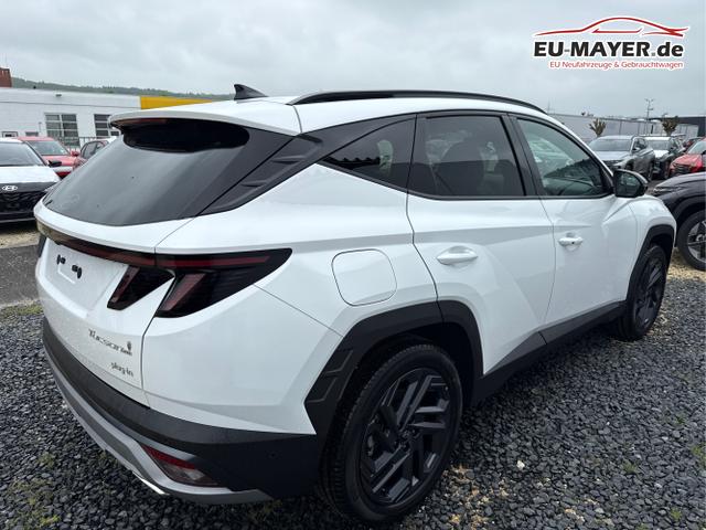 Hyundai / TUCSON FACELIFT / Wei&szlig; / / / 