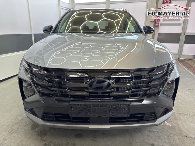 Hyundai / TUCSON FACELIFT / Shimmering Silver R2T / / / DCT 20th Anniversary ACC NAVI PANO KRELL 360 SHZ 