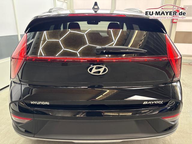 Hyundai / BAYON / Schwarz / / / SHZ NAVI RFK PDC
