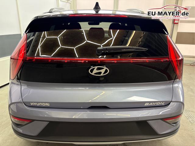 Hyundai / BAYON / Blau / / / DCT ACC SmartSense PLUS NAVI SHZ RFK PDC KLIMAAUTOMATIK