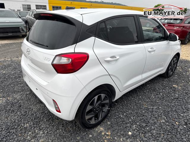Hyundai / i10 / Wei&szlig; / / / AUT NAVI SHZ TEMPOMAT 