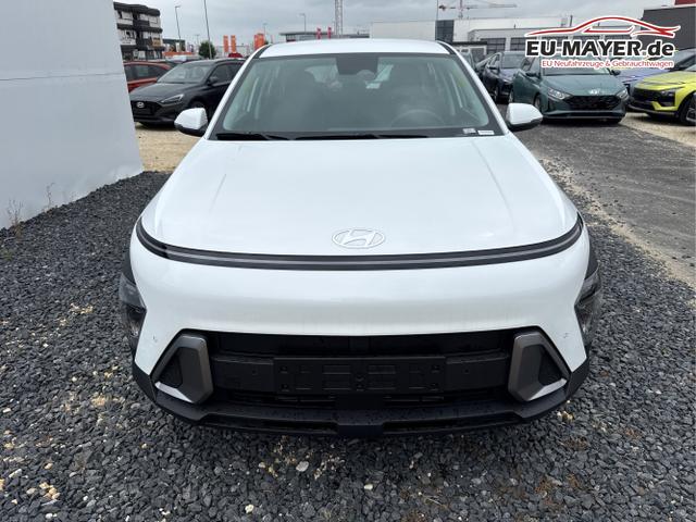 Hyundai / KONA / Wei&szlig; / / / NAVI KLIMAAUTOMATIK PDC v+h RFK