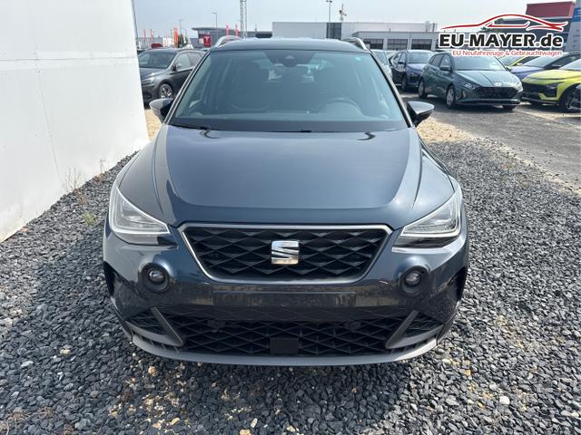 Seat / Arona / Grau / / / NAVI SHZ VOLL LED RFK PDC v+h 18ALU 