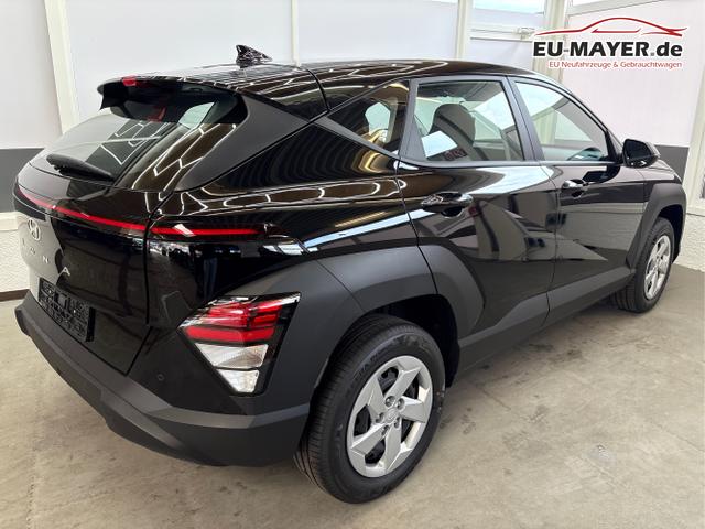 Hyundai / KONA / Schwarz / / / NAVI KLIMAAUTOMATIK PDC v+h RFK