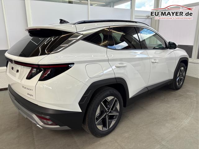 Hyundai / TUCSON / Wei&szlig; / / / PANO SHZ v+h 18 ALU