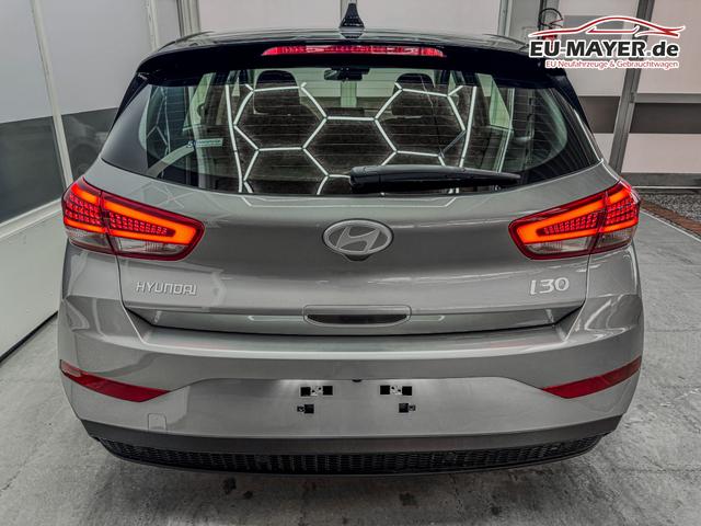 Hyundai i30 STYLE NAVI LED RFK PDC 