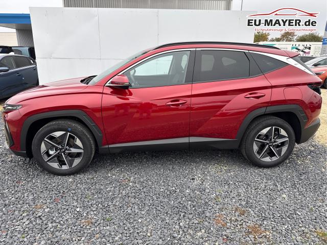 Hyundai / TUCSON / Rot / / / DCT ACC SHZ NAVI PDC RFK