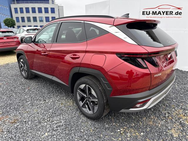 Hyundai / TUCSON / Rot / / / DCT ACC SHZ NAVI PDC RFK