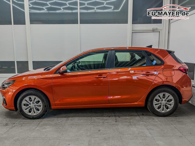 Hyundai i30 STYLE NAVI LED RFK PDC 