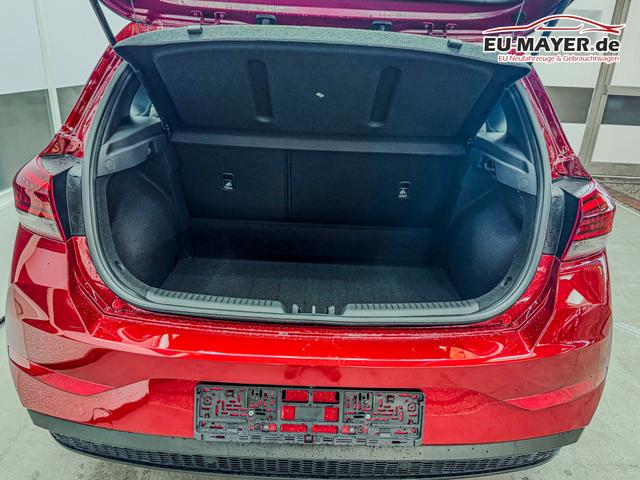 Hyundai i30 STYLE NAVI LED RFK PDC 