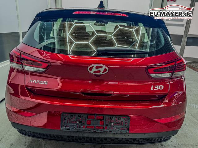 Hyundai i30 STYLE NAVI LED RFK PDC 