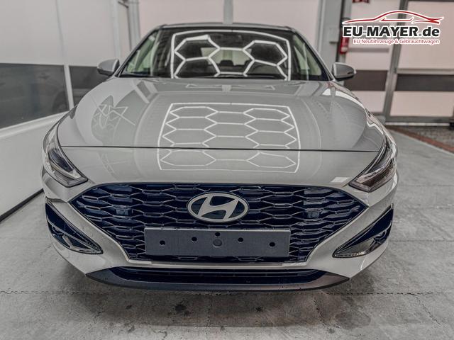 Hyundai i30 STYLE NAVI LED RFK PDC 