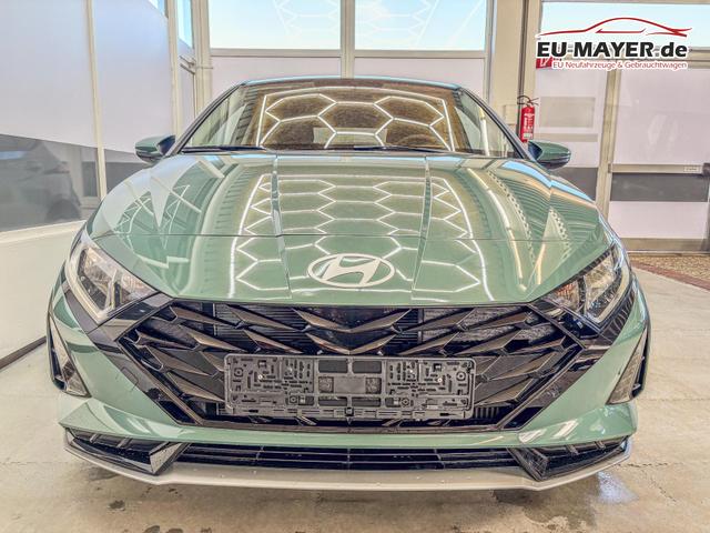 Beispielbilder, ggf. teilweise mit Sonderausstattung