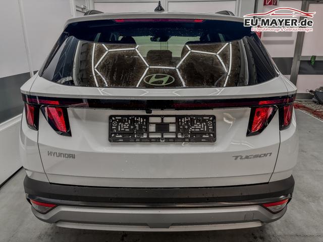 Hyundai TUCSON STYLE KLIMAAUTOMATIK TOTWINKEL NAVI SHZ RFK PDC 