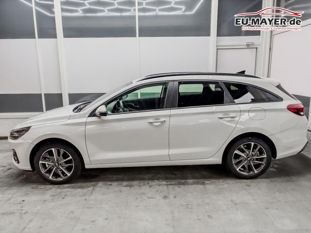 Hyundai i30 Kombi STYLE EDITION NAVI SHZ KLIMAAUTOMATIK RFK LED PDC v+h 