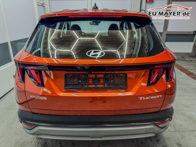 Hyundai TUCSON TREND SHZ NAVI PDC RFK 