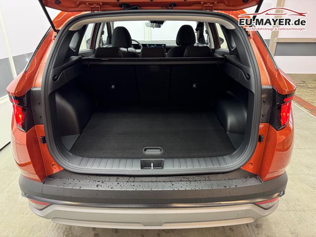 Hyundai TUCSON TREND SHZ NAVI PDC RFK 